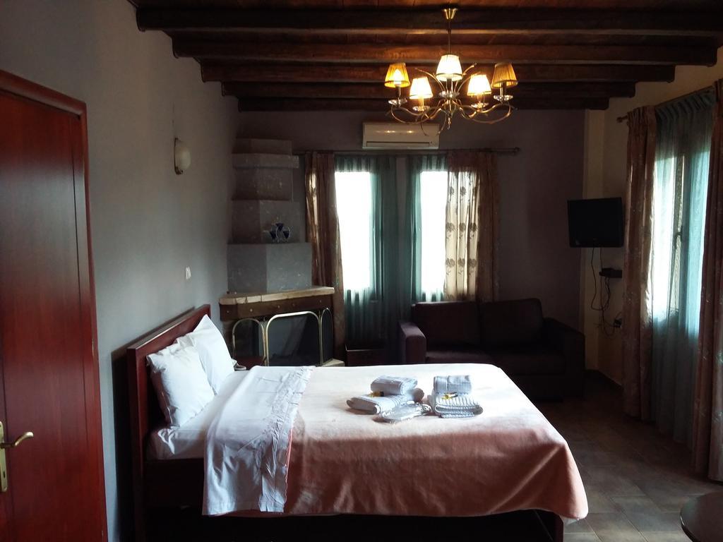 Voreas Hotel Loutraki  Phòng bức ảnh