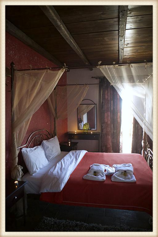Voreas Hotel Loutraki  Phòng bức ảnh